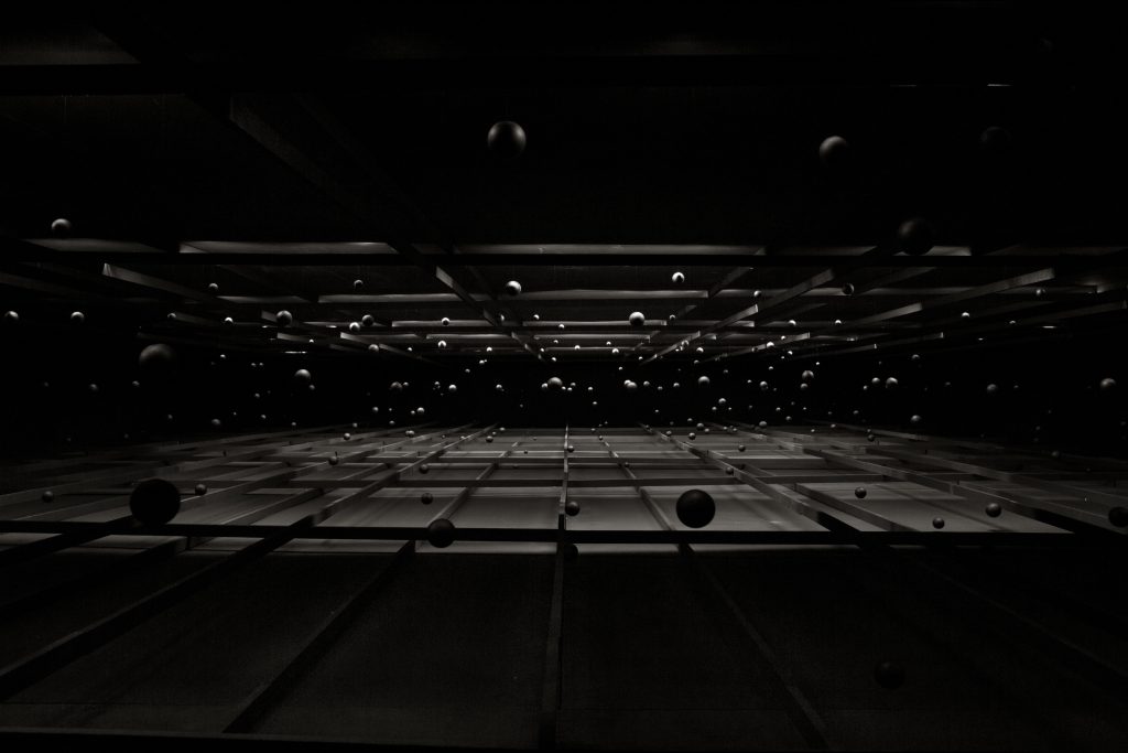 Levi van Veluw: The Relativity of Matter