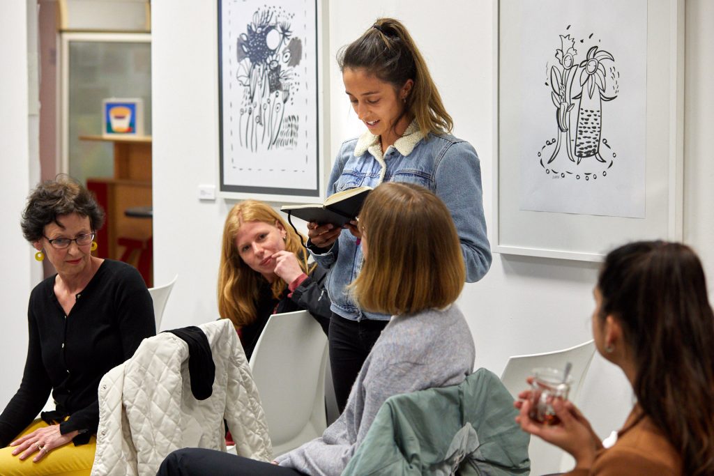 Training the Senses: Staging an Ordinary Day