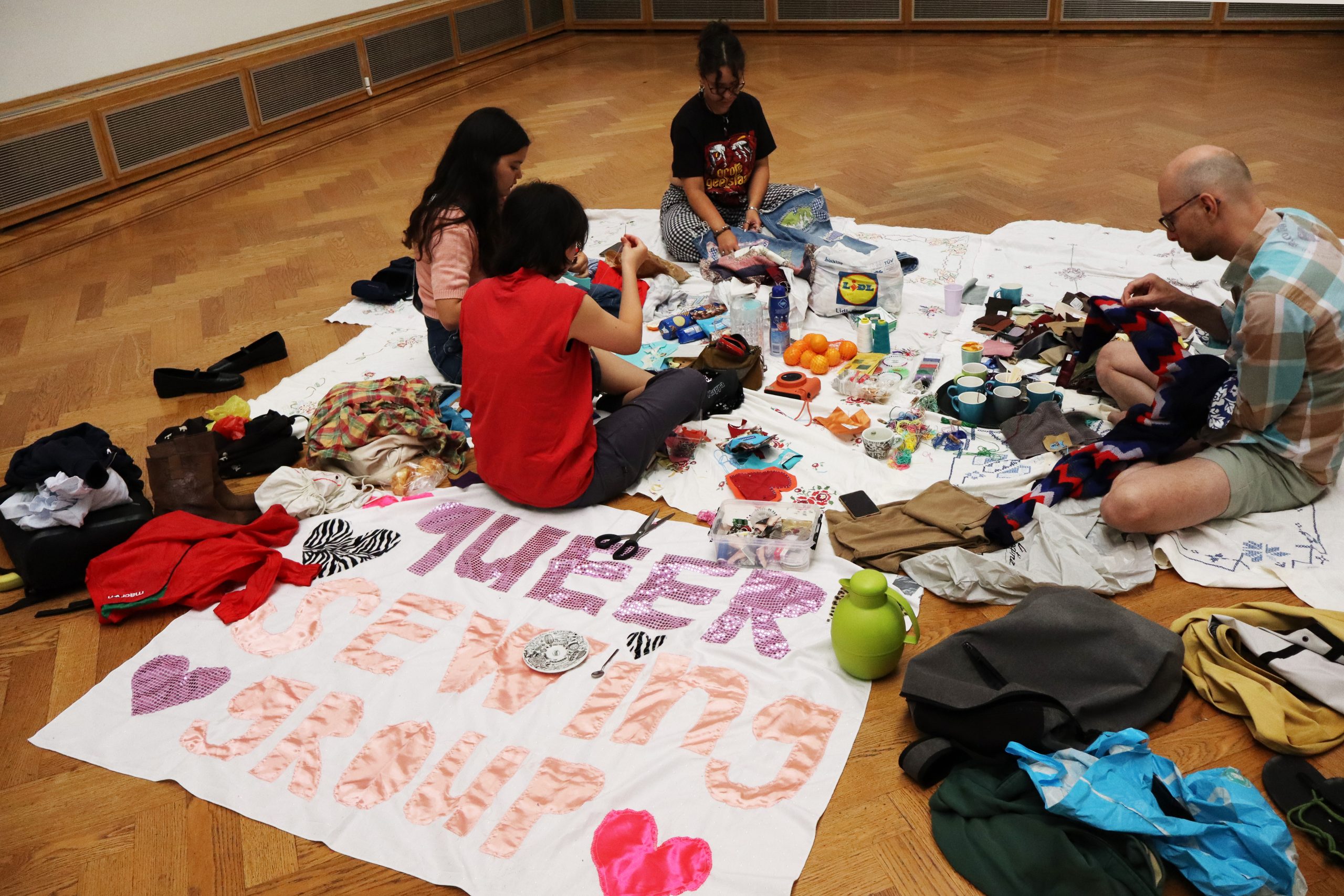 QueerSewingGroup